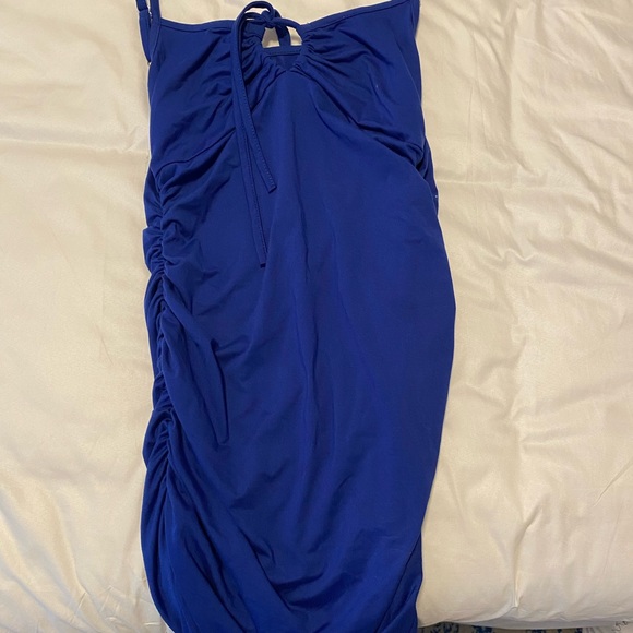 Blue mini dress with cutout - Picture 2 of 7